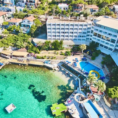 Grand Avci Otel Karaburun (Izmir)