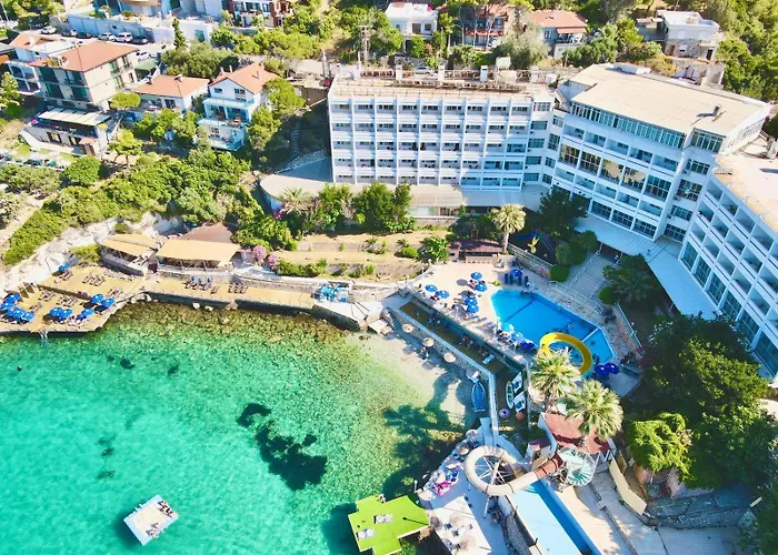 Grand Avci Otel Karaburun (Izmir)